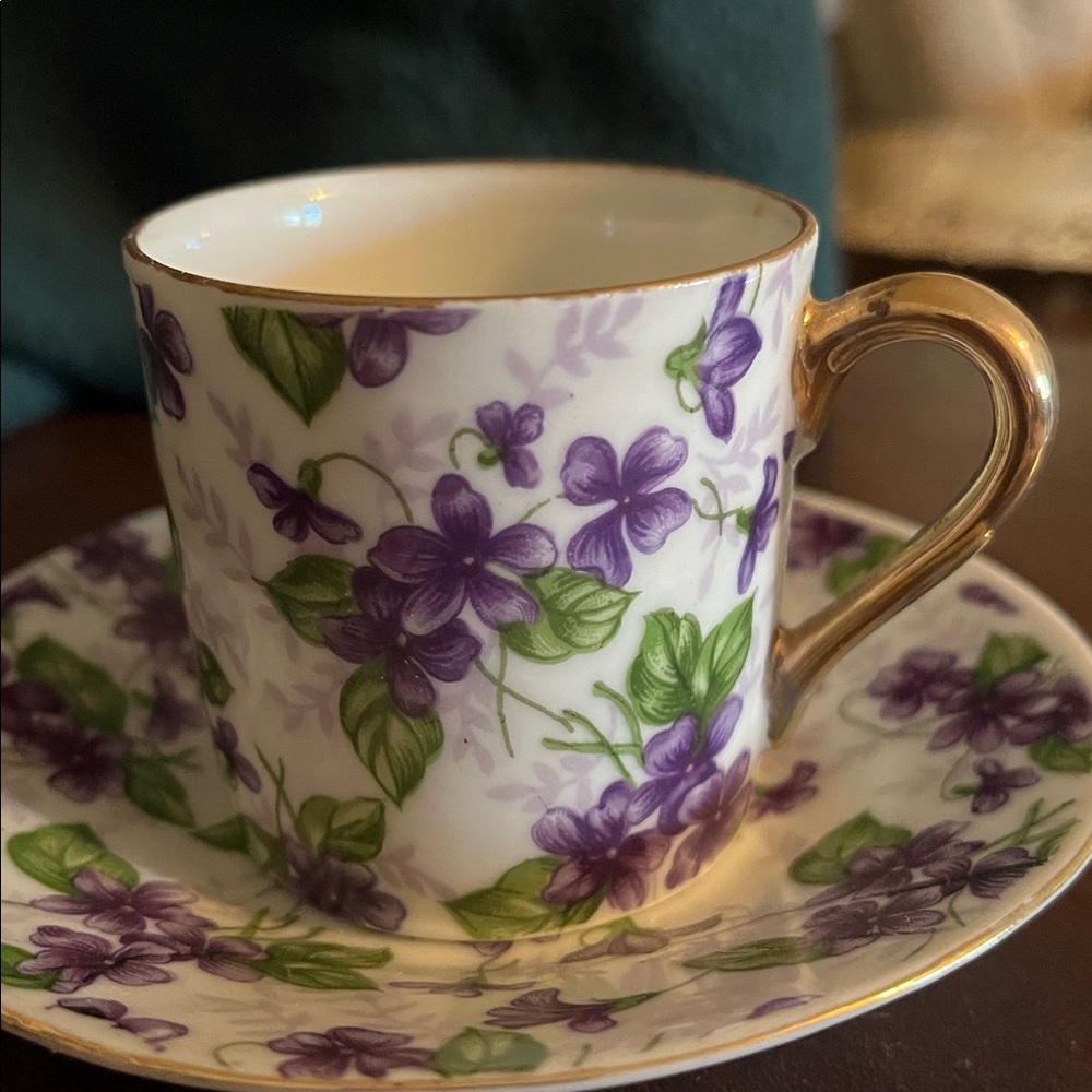Vintage Inarco Floral Teacup and Saucer Set - Picture 5 of 5